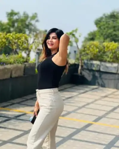 Call Girls Sikandra Cash On Delivery
